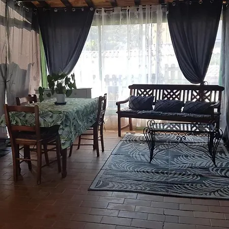 Frühstückspension Le Clos Du Cedre